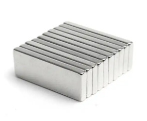 NiCuNi कोटिंग औद्योगिक के लिए फ्लैट Neodymium चुंबक बार N52